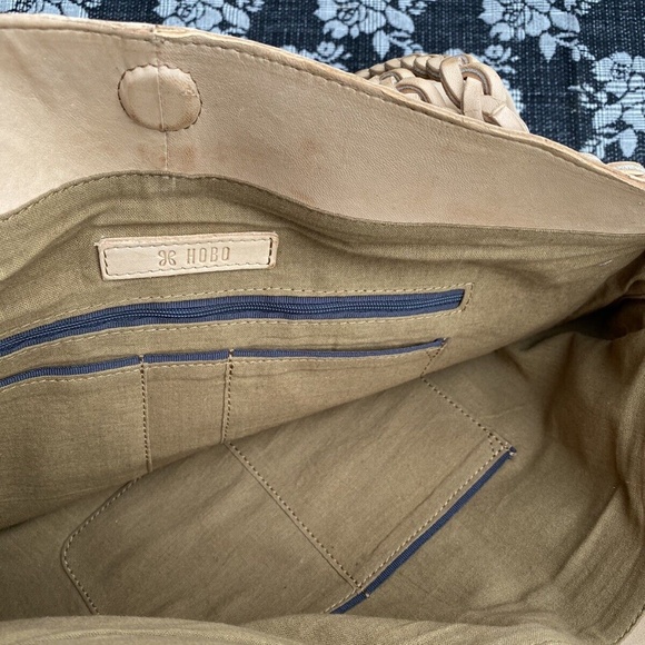 Hobo Forge Sandstorm Artisan Weave Braided Purse - Picture 9 of 12